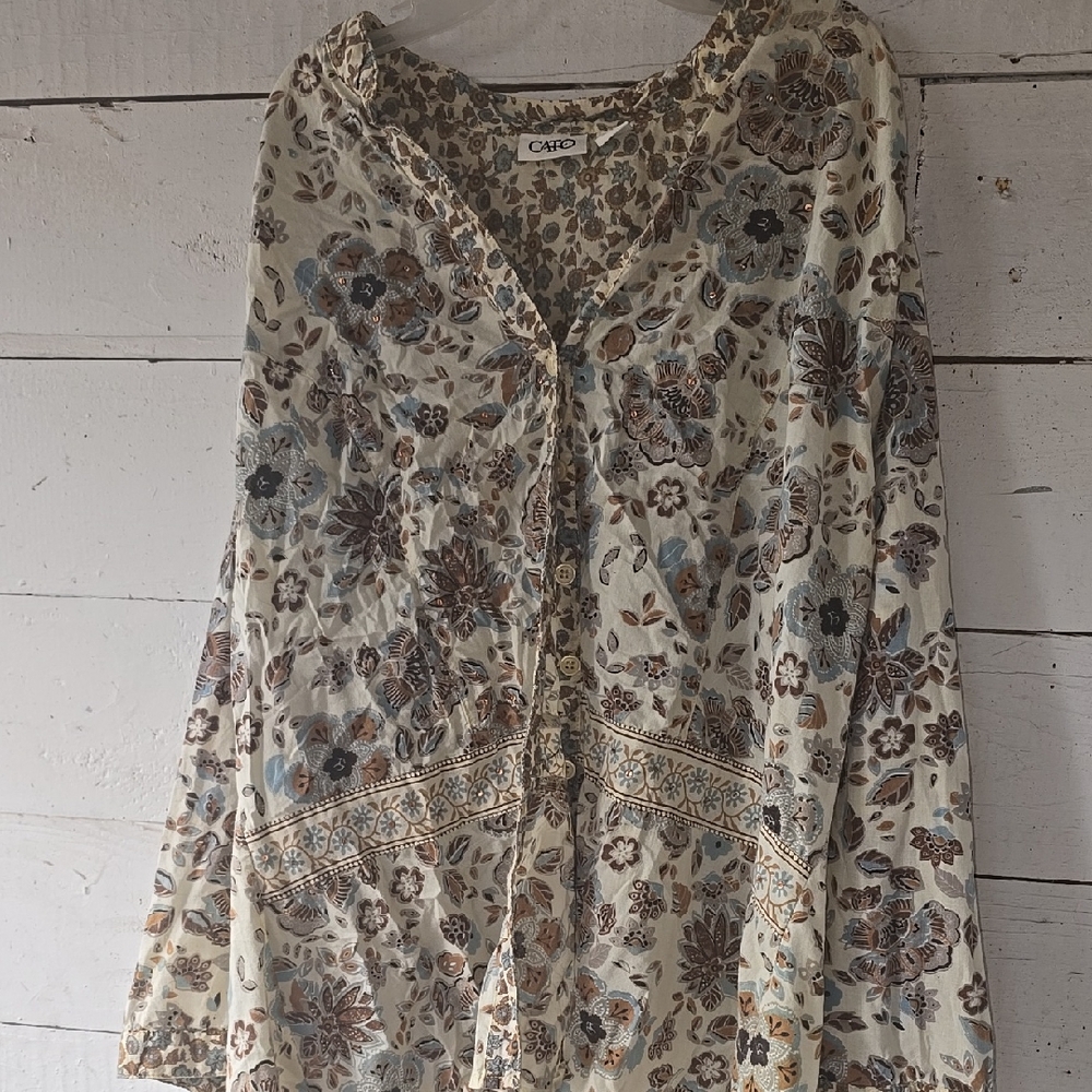 Cato Floral Sheer Blouse Medium.  Q6